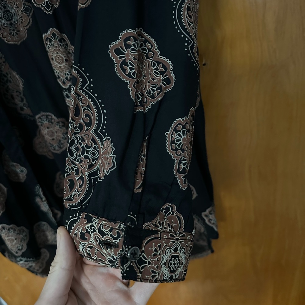 Button up Shirt Bundle - Picture 9 of 16
